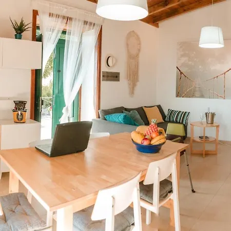 Llanitos Holiday home *