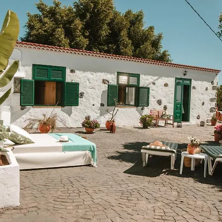 Llanitos Guia de Isora (Tenerife)