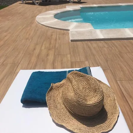 בית נופש Llanitos *